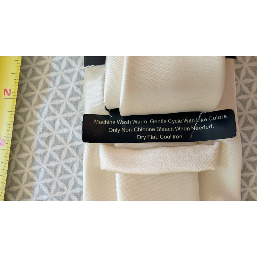 Joseph & Feiss Gold Mens Necktie Cream Ivory Off White Machine Washable Satin - Picture 4 of 5